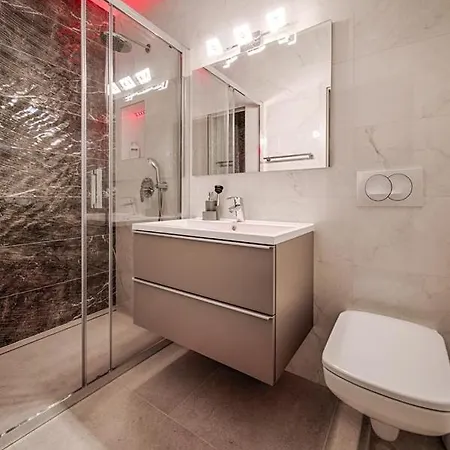 Apartment House Jolly With Private Pool